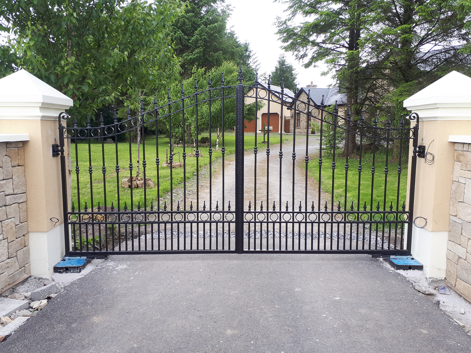 Wrought Iron Gates Gallery Athlone, Ireland B&D Gates & Railings