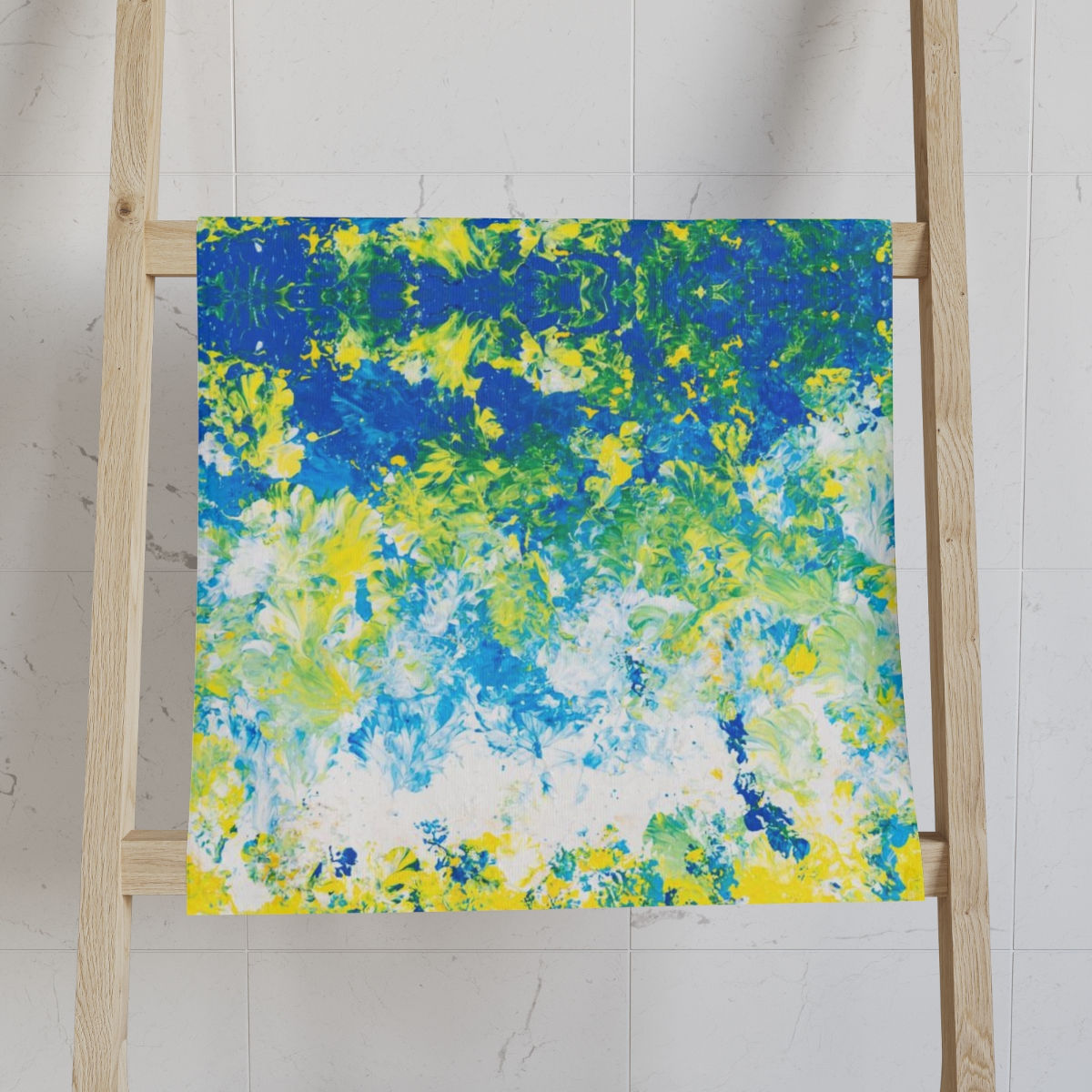 Hand Towel by Agatha - Summerdream