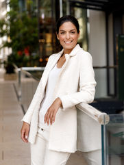 Katerina Monaco 1 beige bearb.jpg