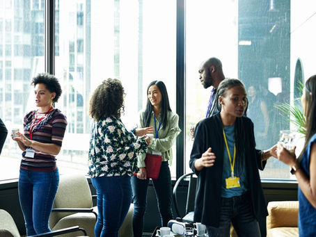 Networking When You’re an Extroverted Introvert