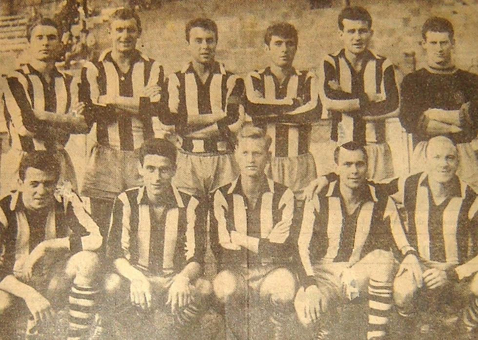 La squadra che vinse il campionato di Prima Categoria Ligure (Girone B) 1960-61. Da sinistra in piedi: Tassi, Bacherotti, Podestà E. (cap.), Bertella, Scapparone R., Costa Gian. Accosciati: Pattaro I., Merello I, Scotto Ad., Parodi M., Casagrande R.