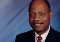 Leon Herndon Sr.png