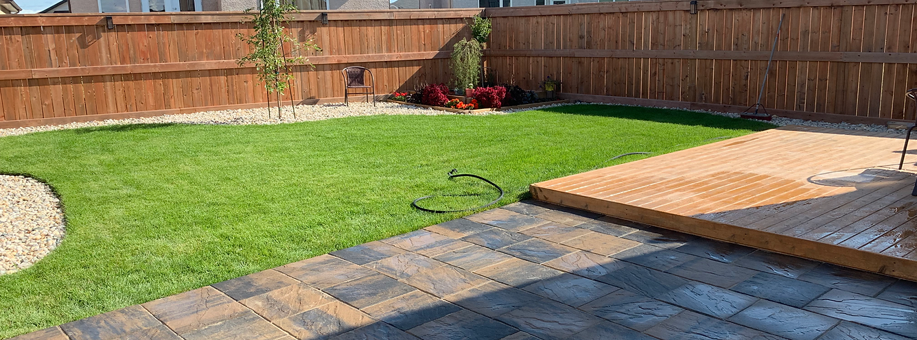 Back yard landscaping by Good Turf Landscaping