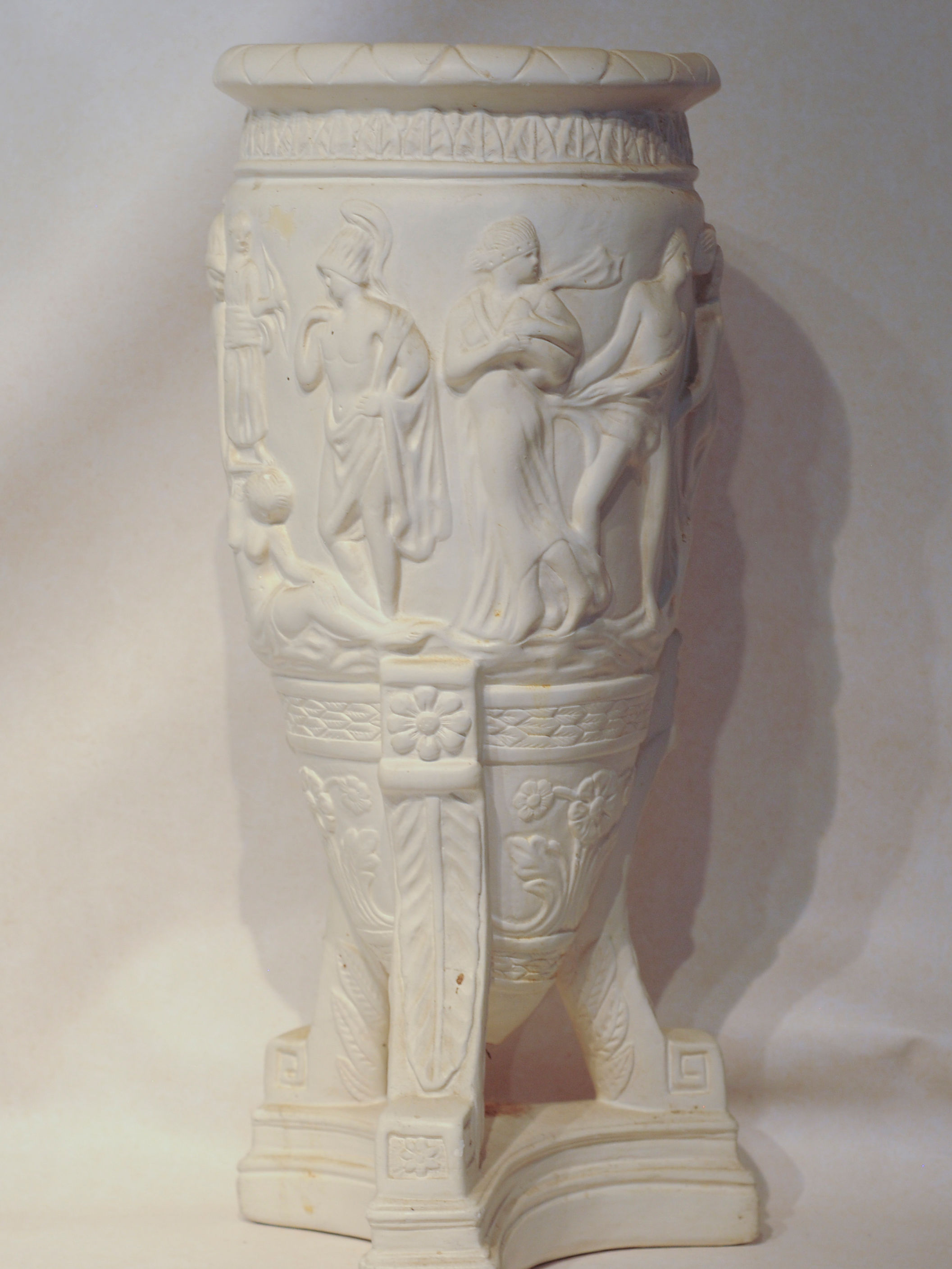 VASE EN AMPHORE A L'ANTIQUE