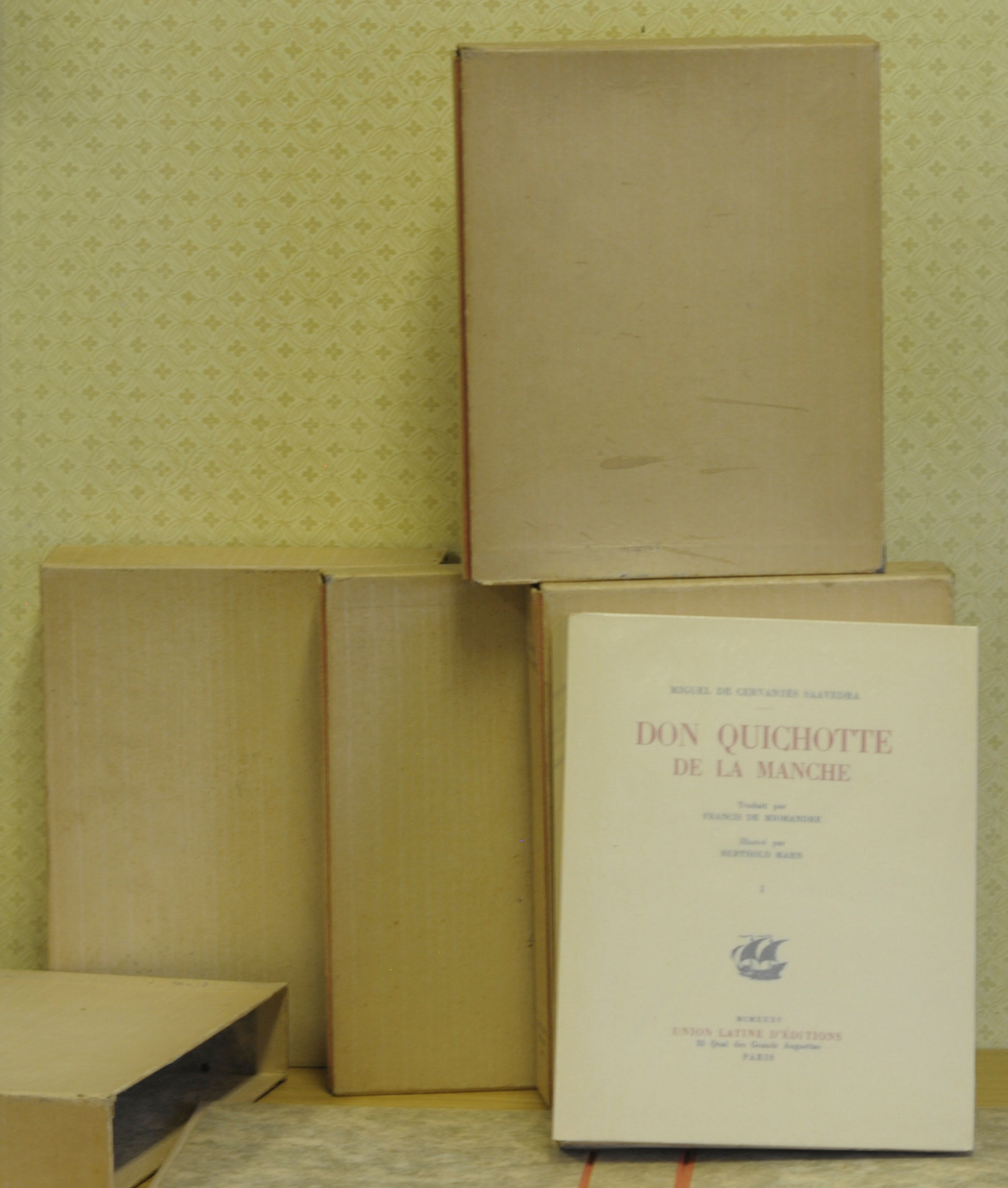 DON QUICHOTTE DE LA MANCHE + LA VIE DE CERVANTES 5 Tomes