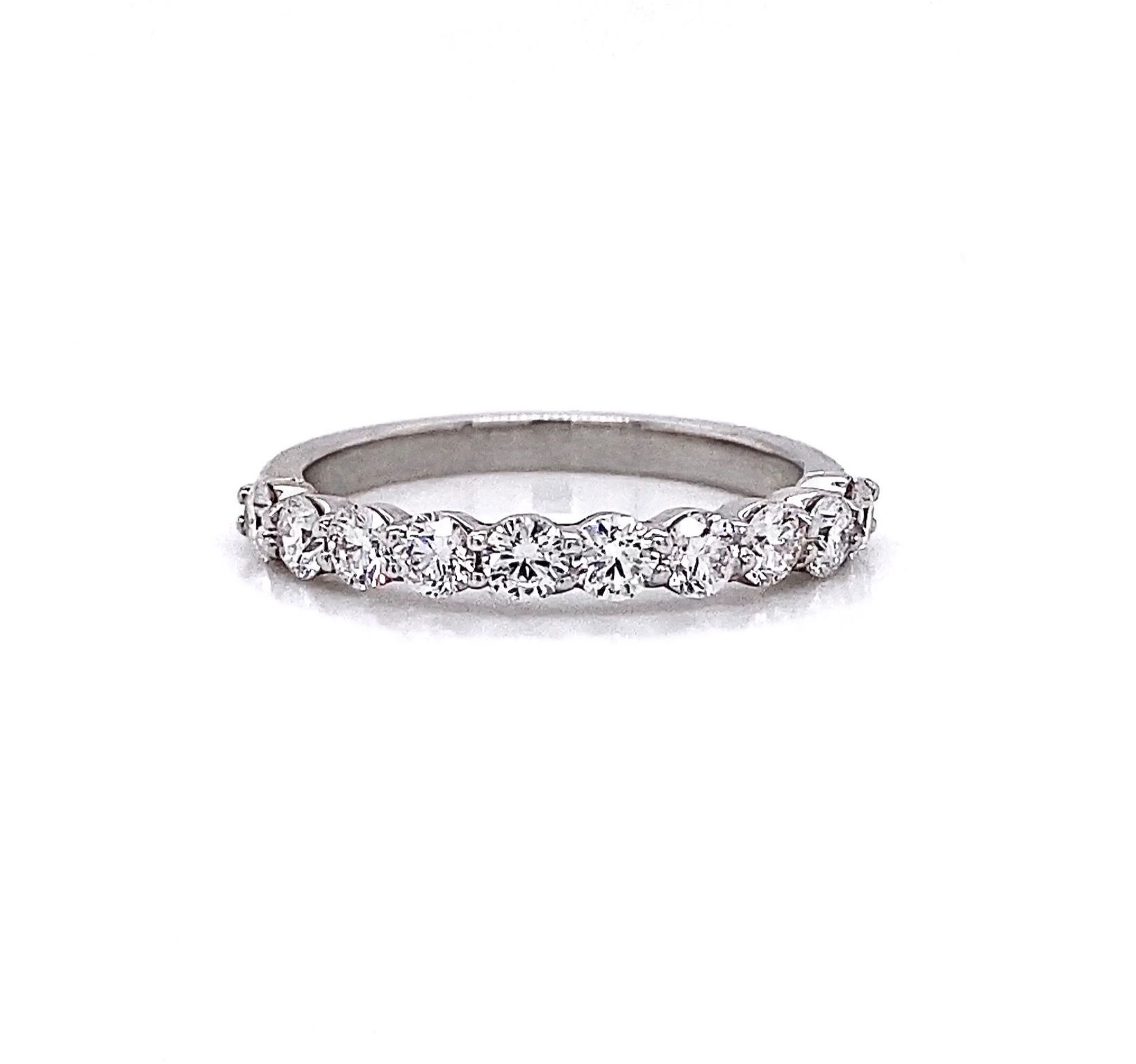 14kt White Gold 0.79ctw Round Diamond Band