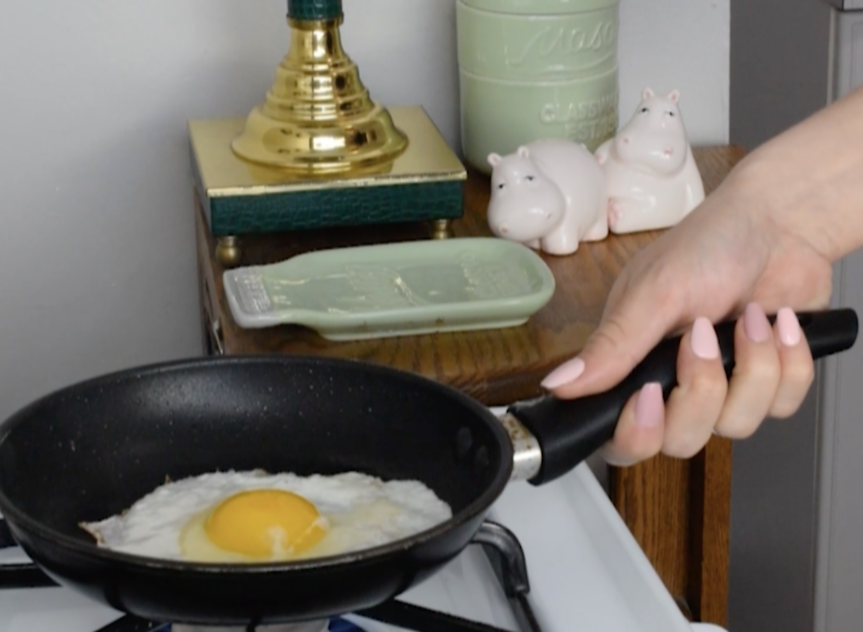 'Intrusive Thoughts' still print #3