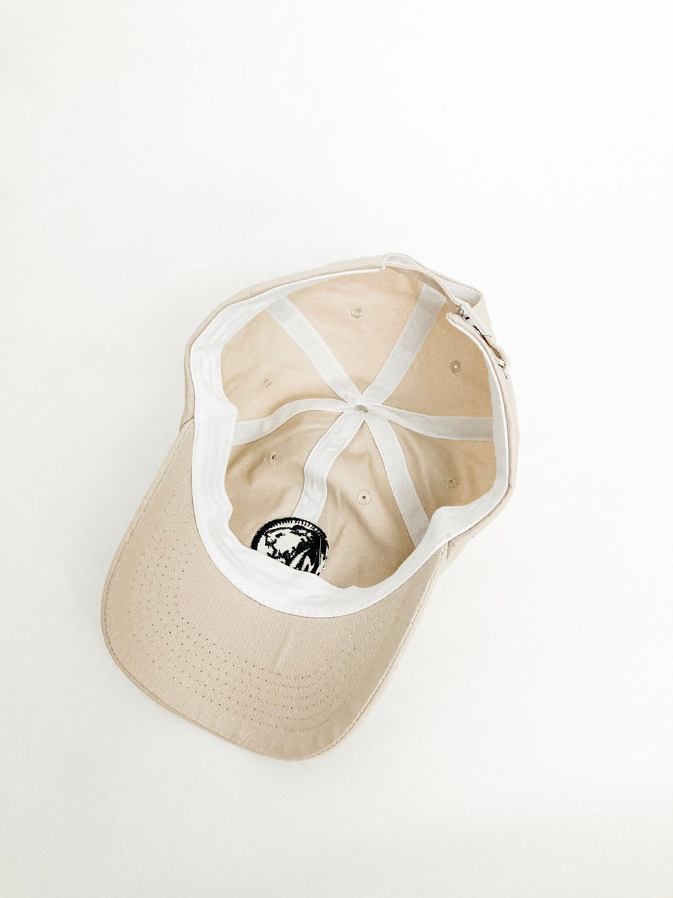 Thumbnail: Lion Badge Cap