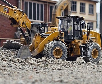 CAT 950M.jpg