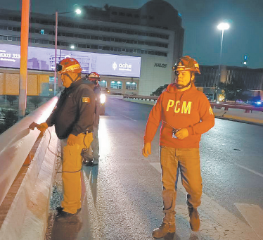 Atribuye la Conagua mal olor en Área Metropolitana de Monterrey a gas metano de alcantarillas