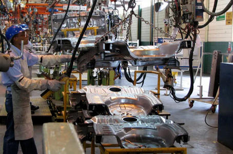 Industria manufactura de Nuevo León se queja de falta de personal capacitado