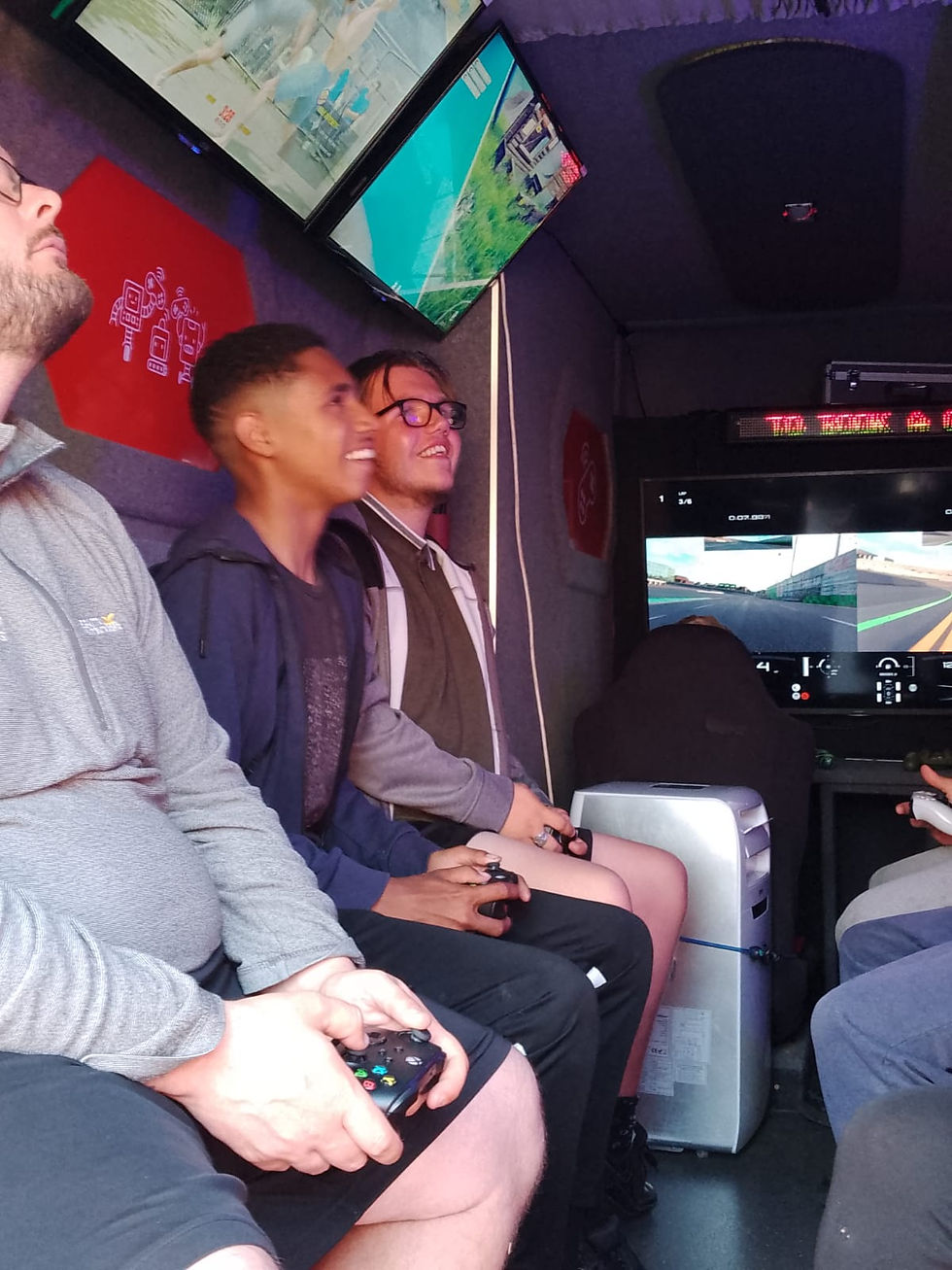 Gaming Bus