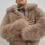 Thumbnail: Sabrina - Veste en fausse fourrure moka