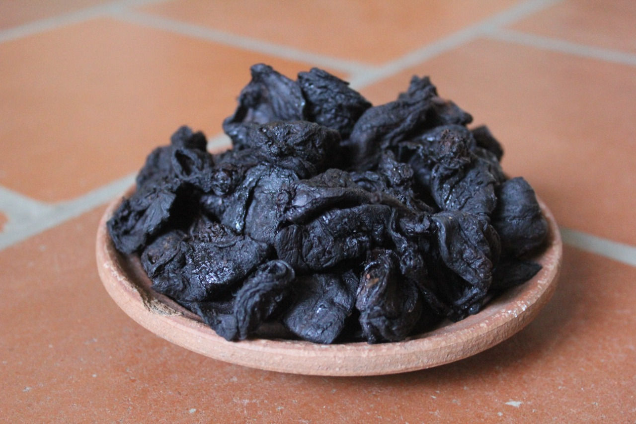 கொடம்புளி (Malabar Tamarind)