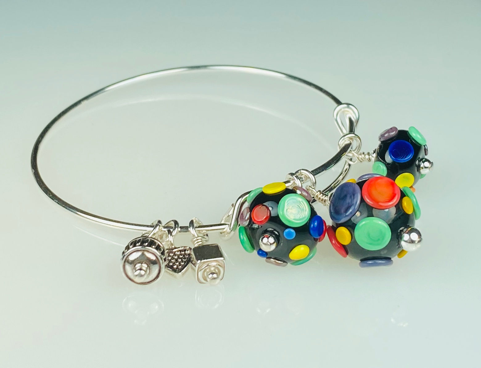 B070 A & A Bracelet Opaque Round Black Bead w/Pressed Dot Trim