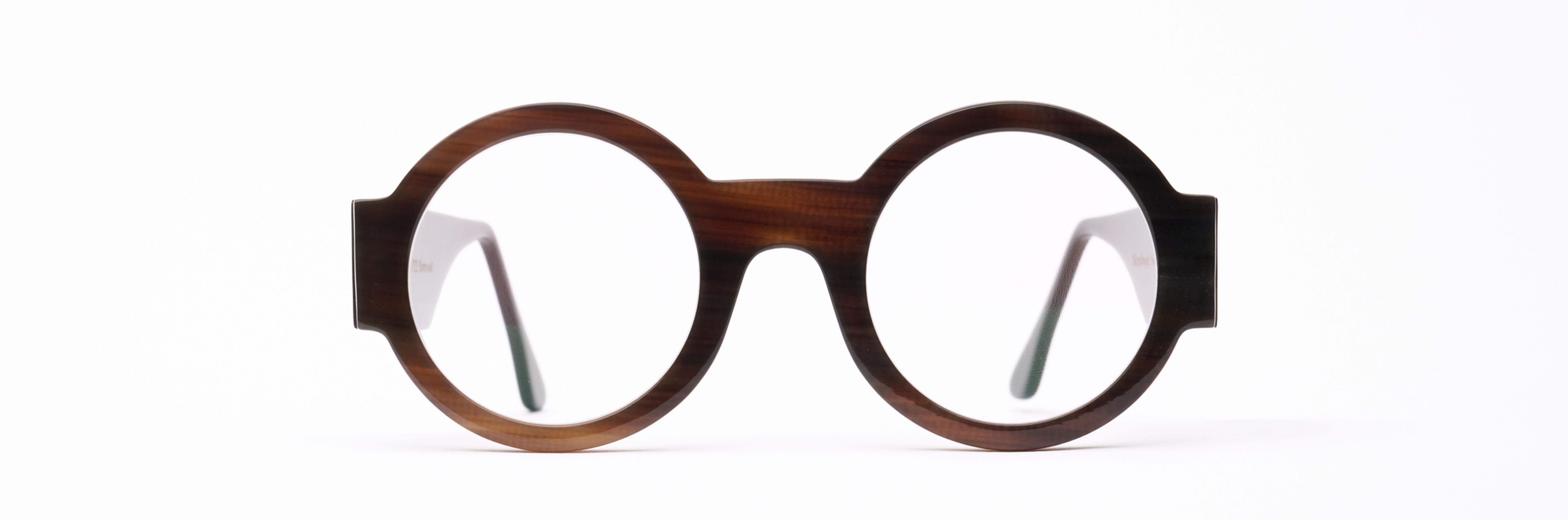 Götte Horn-008-mittel braun