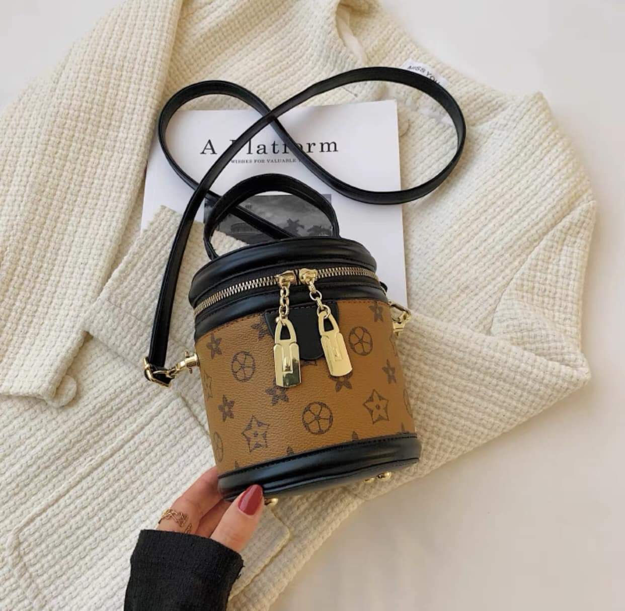 round bag