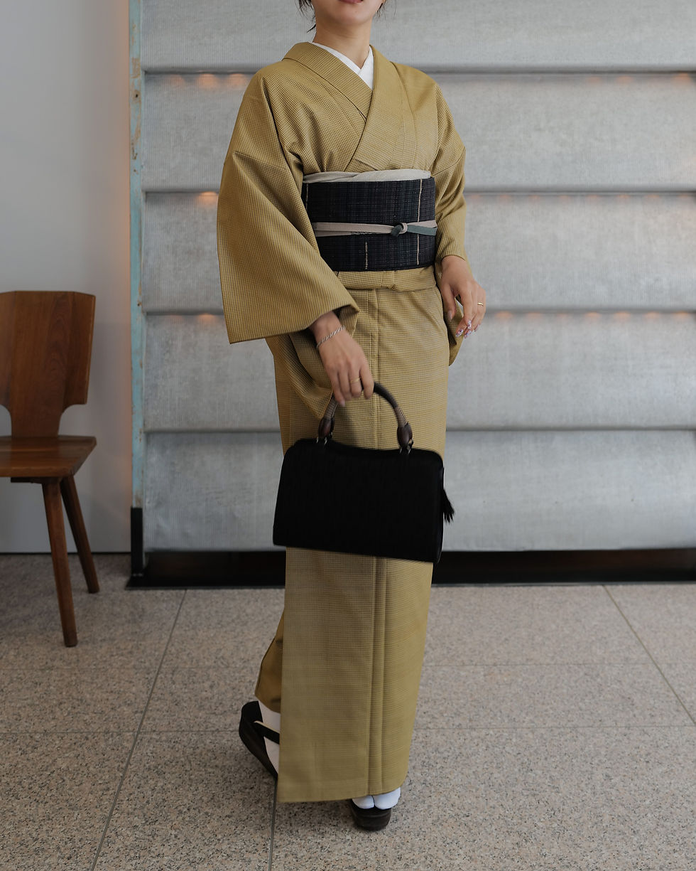 サムネイル： 伊那紬 草木染 小格子 手織り 身丈162 裄67