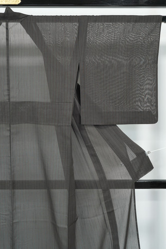 越後おぐに くるまや工房 夏柿泥 小千谷紬 縞 証紙付き 身丈165 裄68