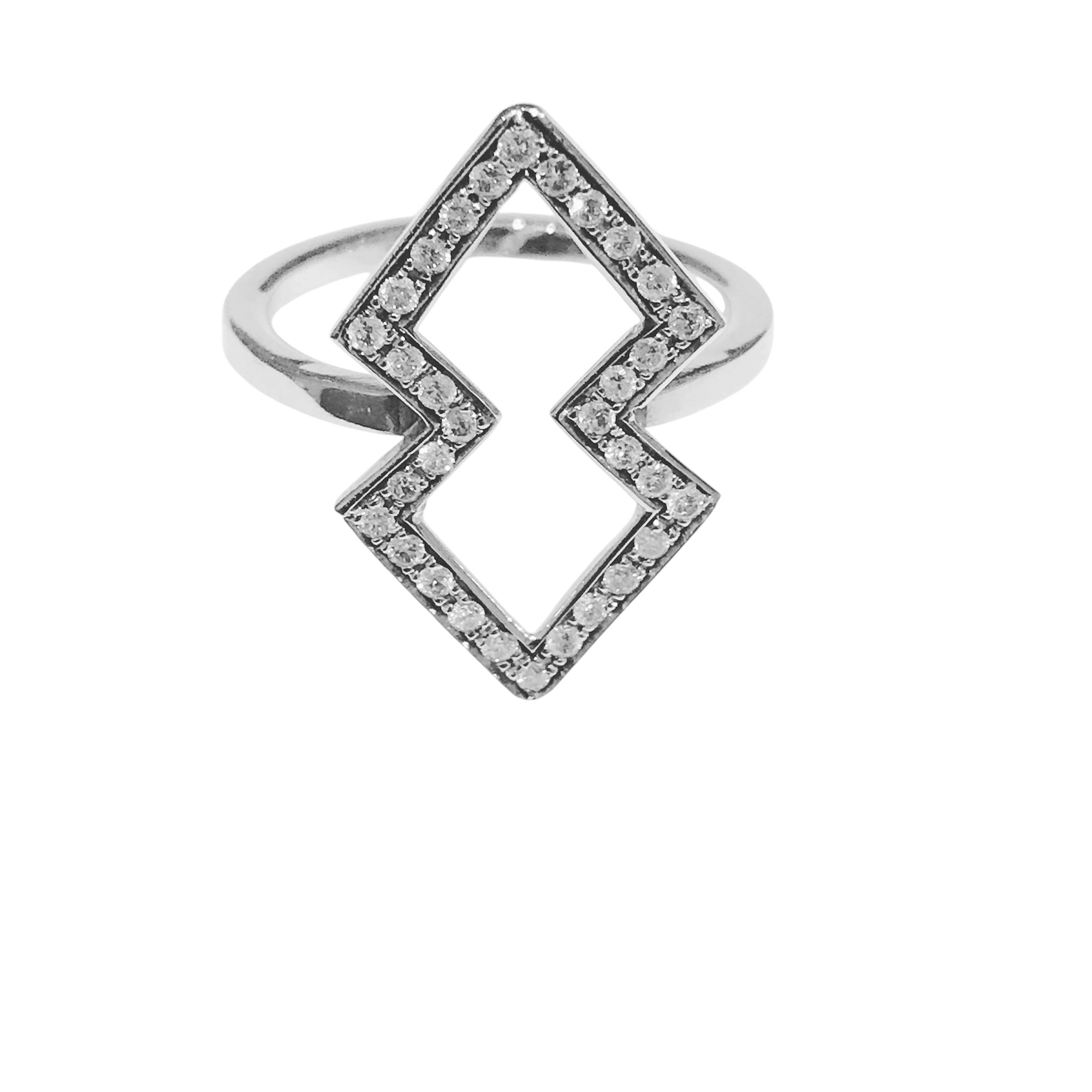 Anel Origami em ouro branco com diamentes.