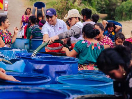 Fundación Castillo Córdova se hace presente en Santa María de Jesús beneficiando a miles de personas
