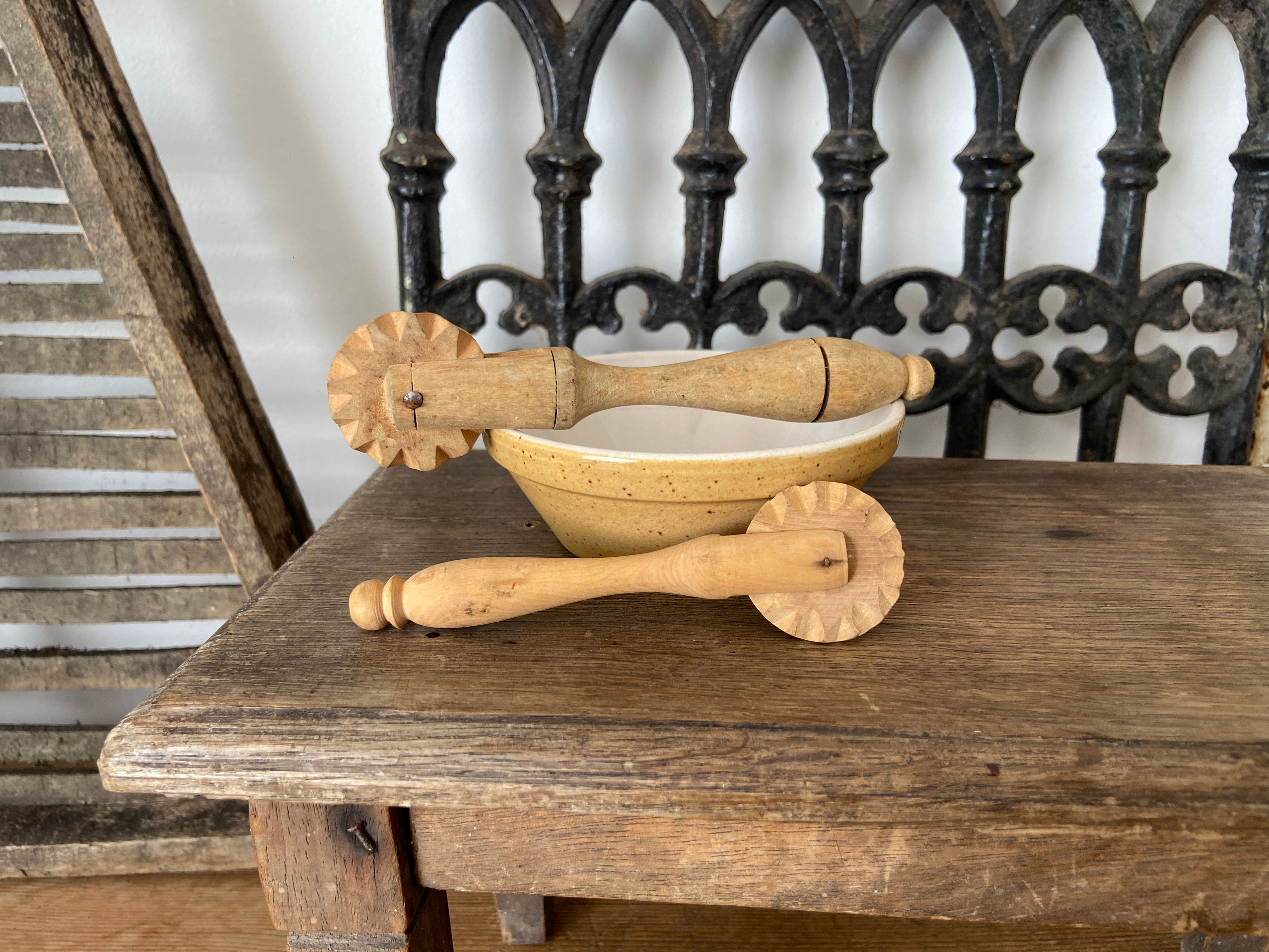 Treen Pastry Wheels