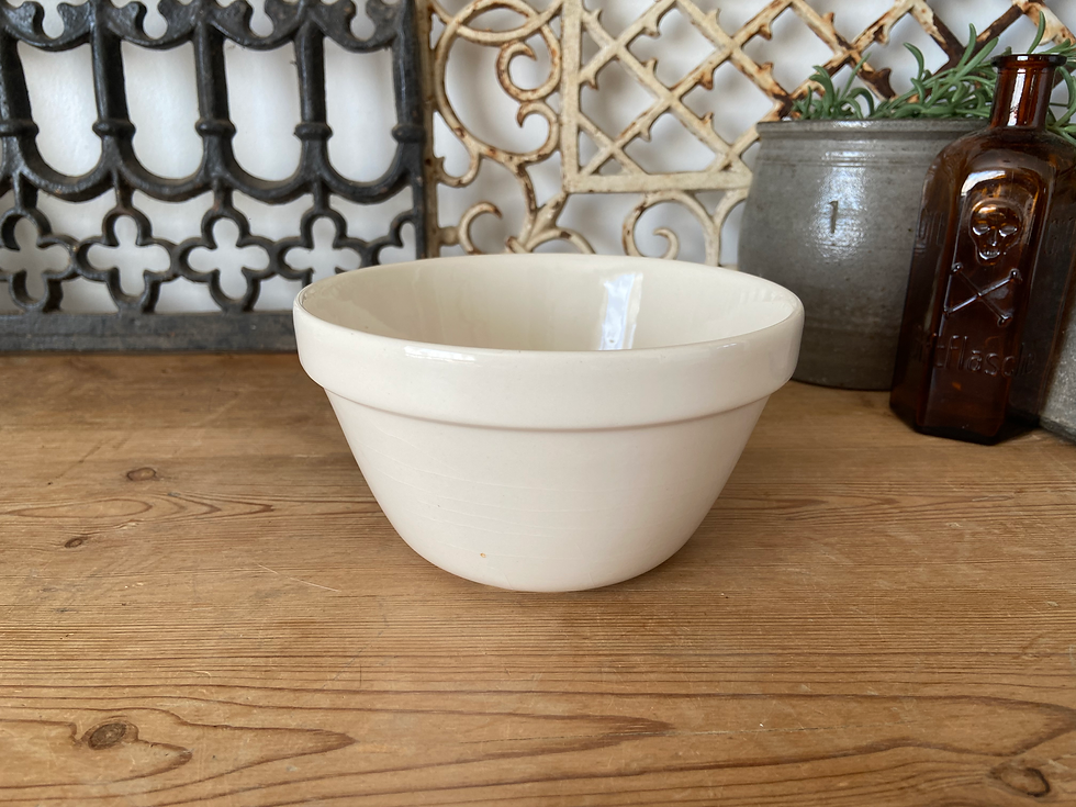 Thumbnail: Mason Cash ironstone pudding bowl