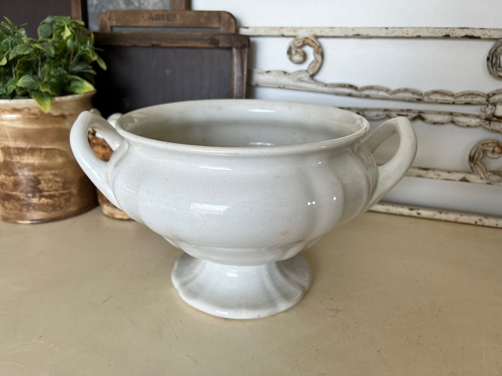 Thumbnail: White ironstone tureen - Societe Ceramique