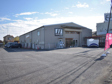 初回登録料1,200円～　土休日ならビジター利用もお得！