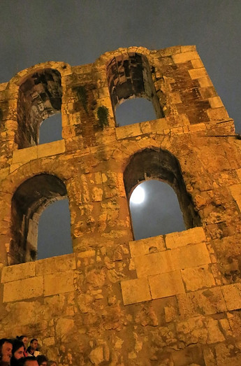 Odeon-Herodes-Atticus-full-moon.jpg