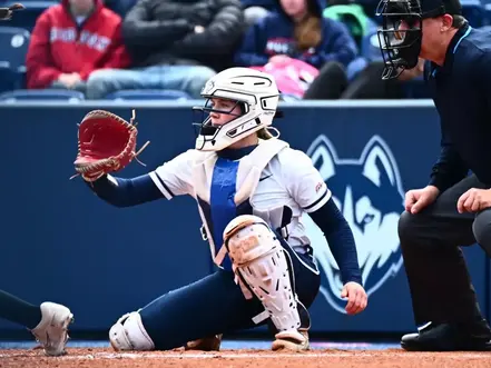 UConn Softball: Sisters Grace and Hope Jenkins Enter Transfer Portal