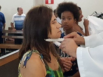 Bênção da Garganta no dia de São Brás