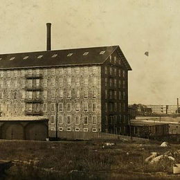 Migration and Mill Work in Industrial New England—RTP Açores