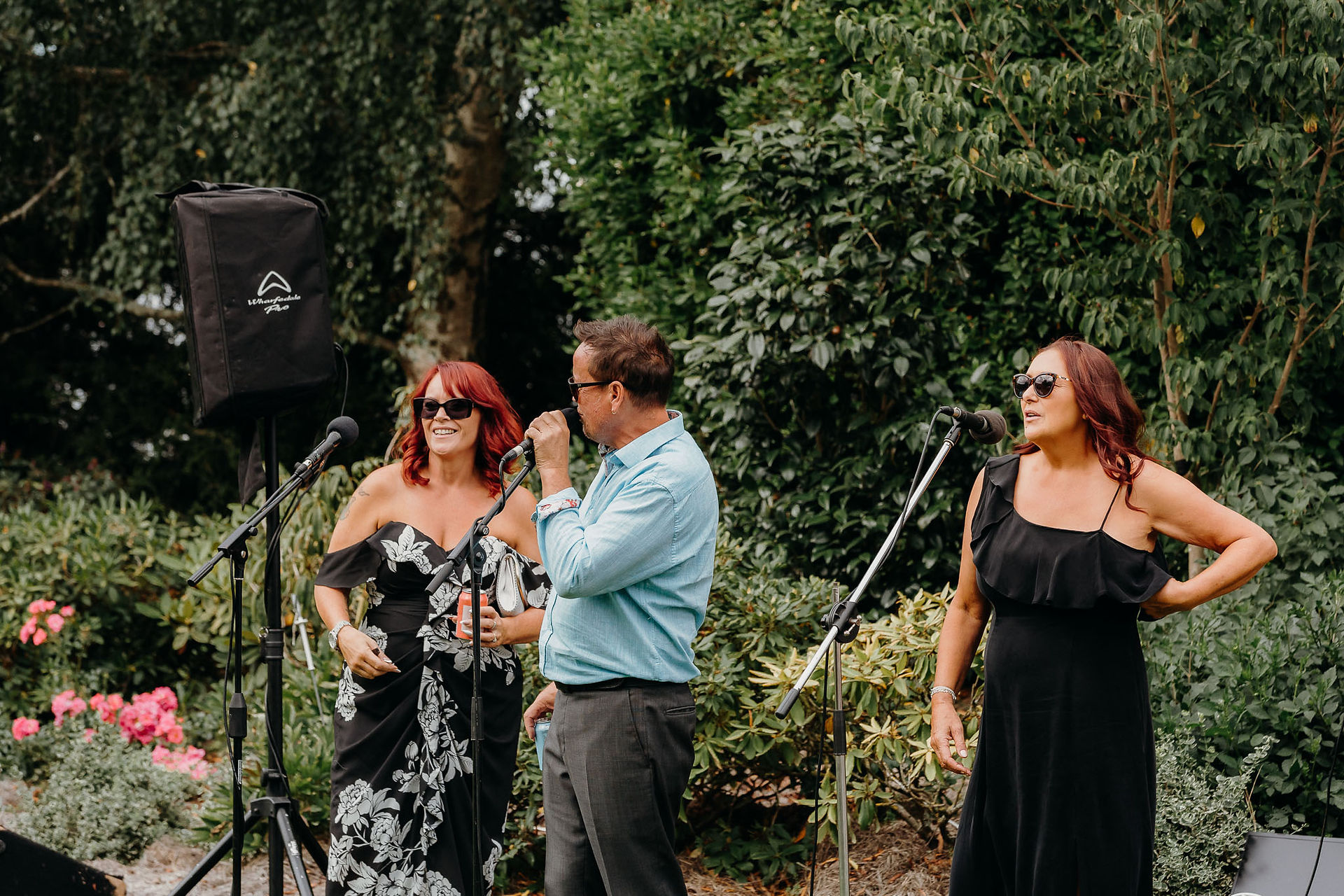 Relaxed cocktail hour at a North Canterbury wedding
