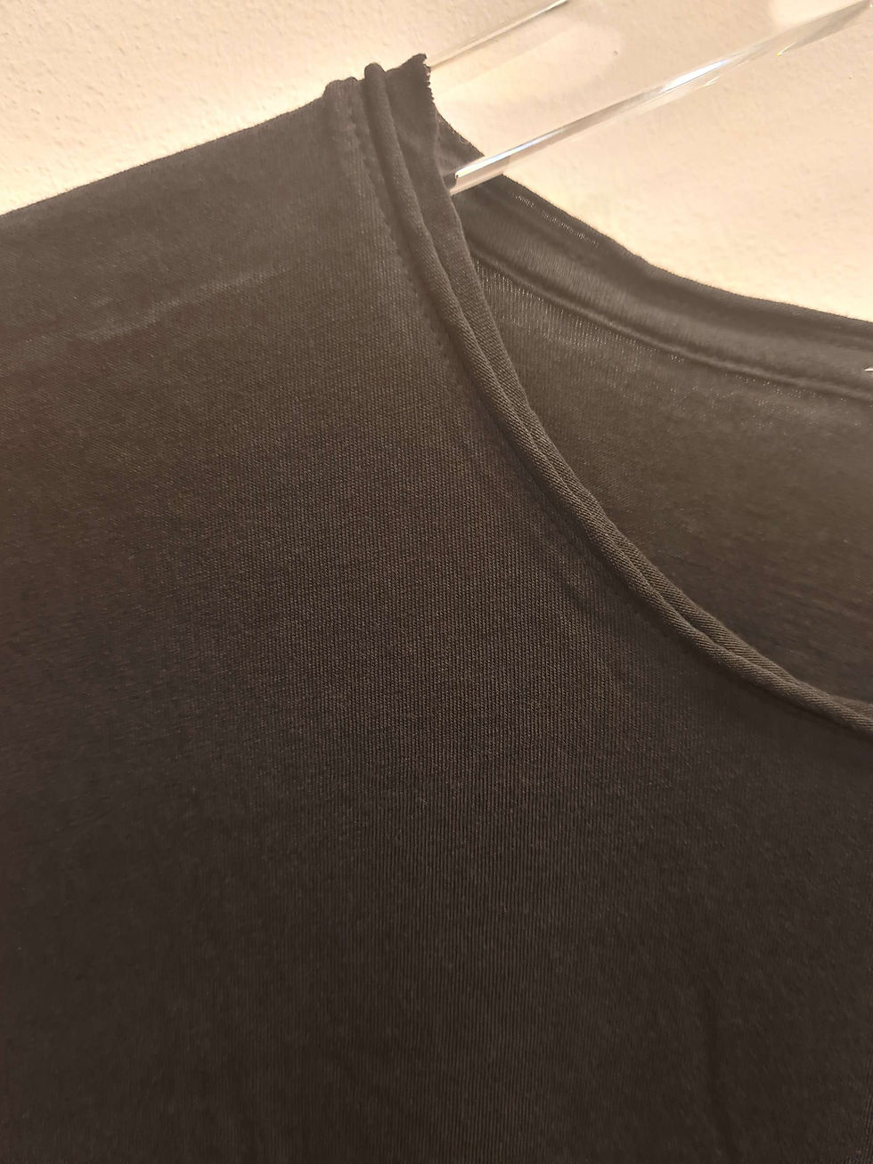 Thumbnail: Eliott T-shirts