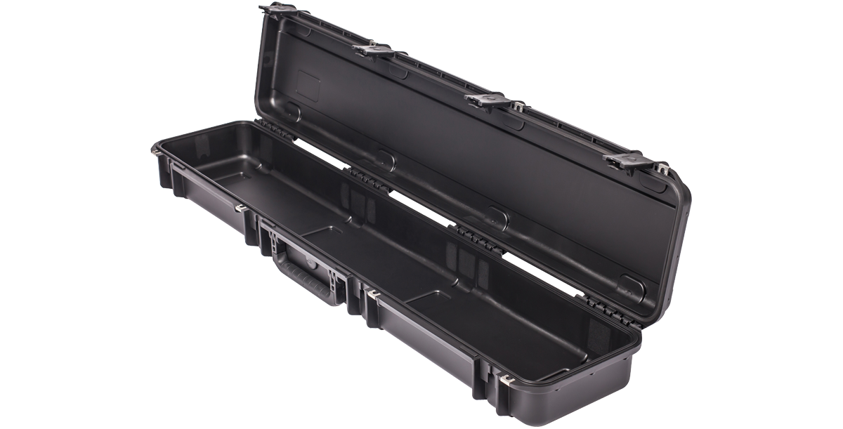 SKB iSeries 4909-5 Waterproof Utility Case open lid side view
