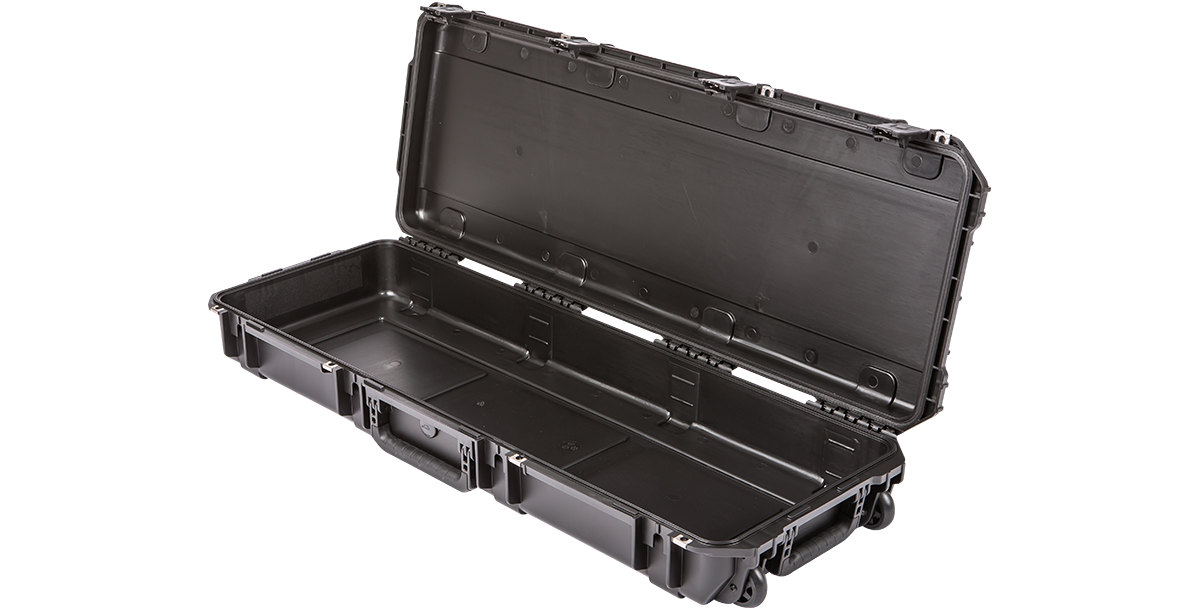SKB iSeries 4214-5 Waterproof Utility Case open lid side view