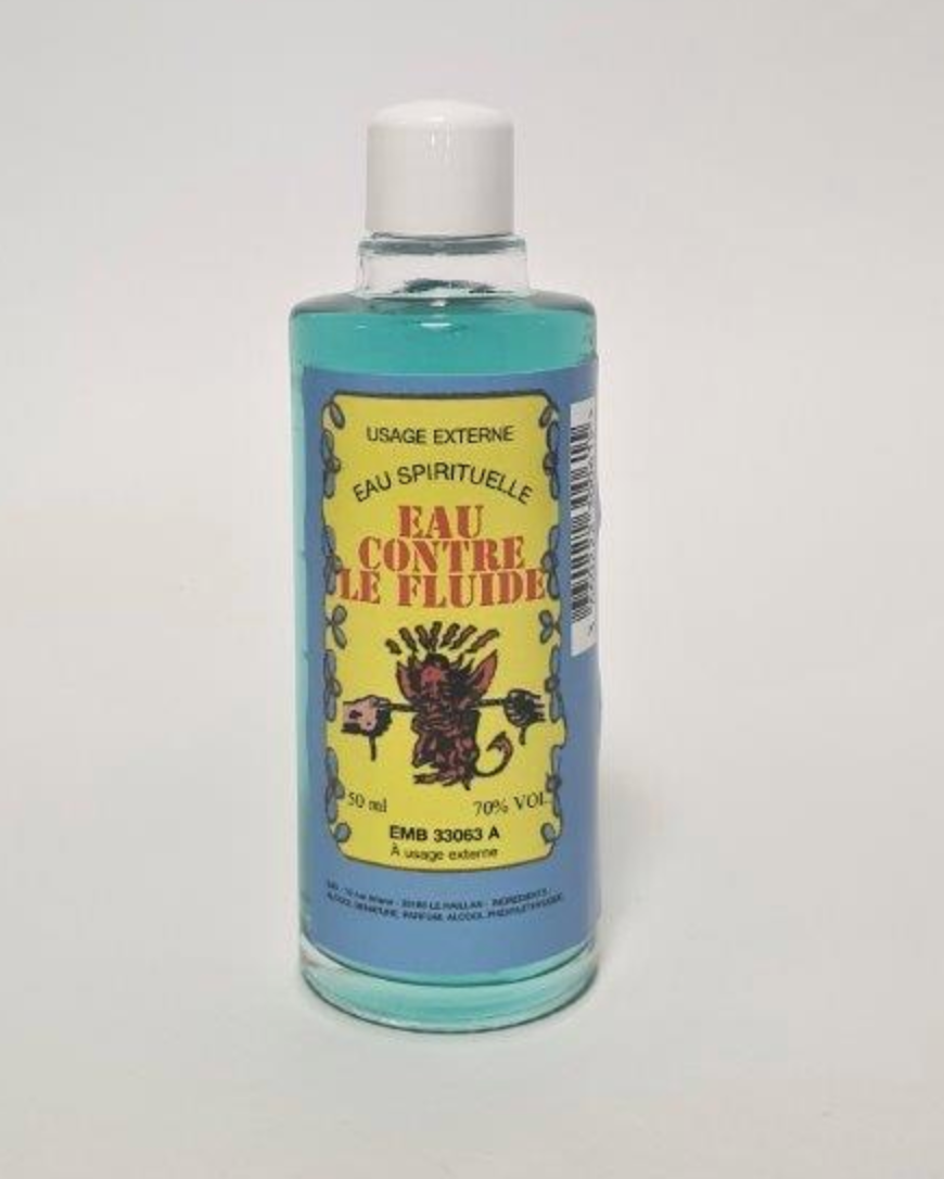 Eau contre le fluide