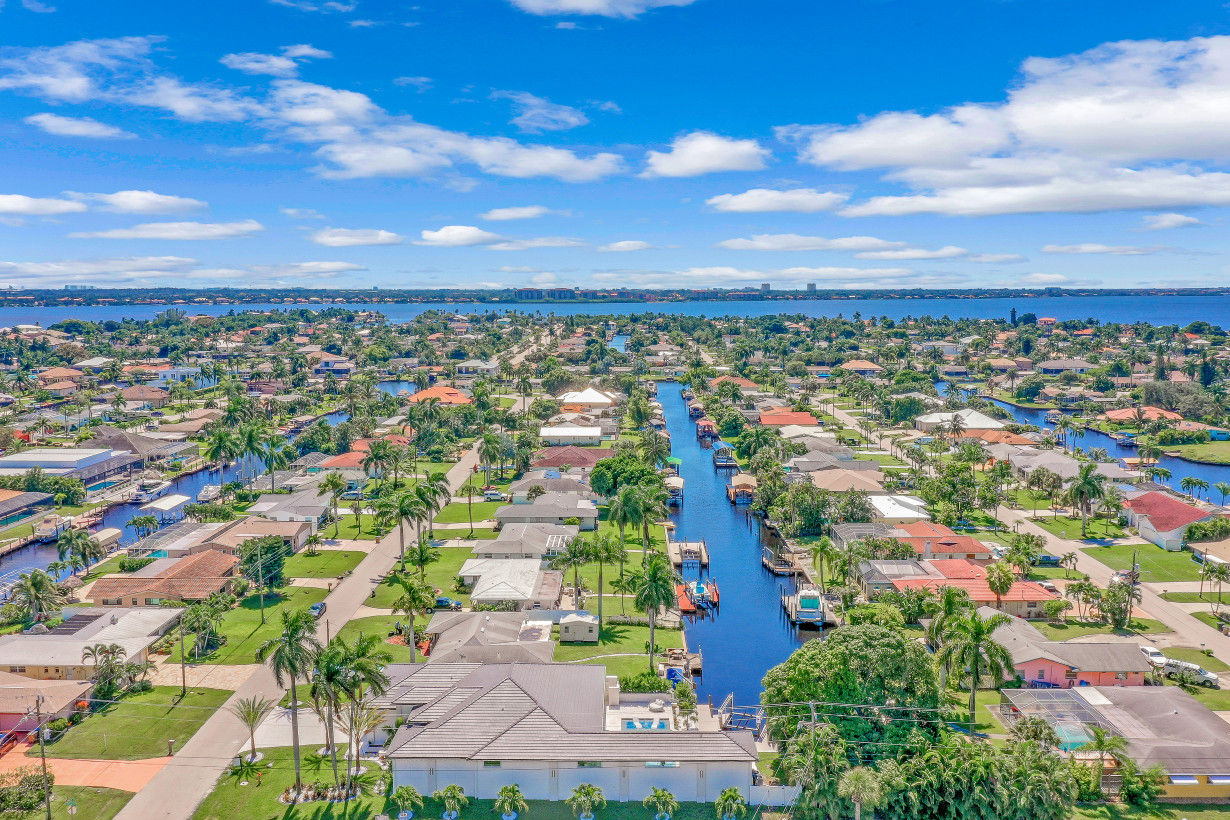 Copy of 5302 Malaluka Ct, Cape Coral, FL 33904 (57)