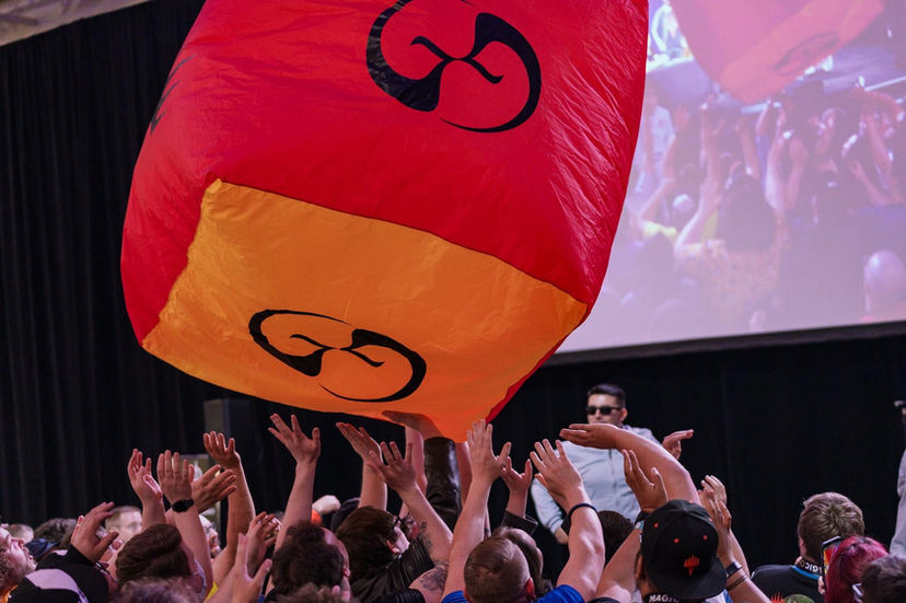 Giant Magic the Gathering Planar Die