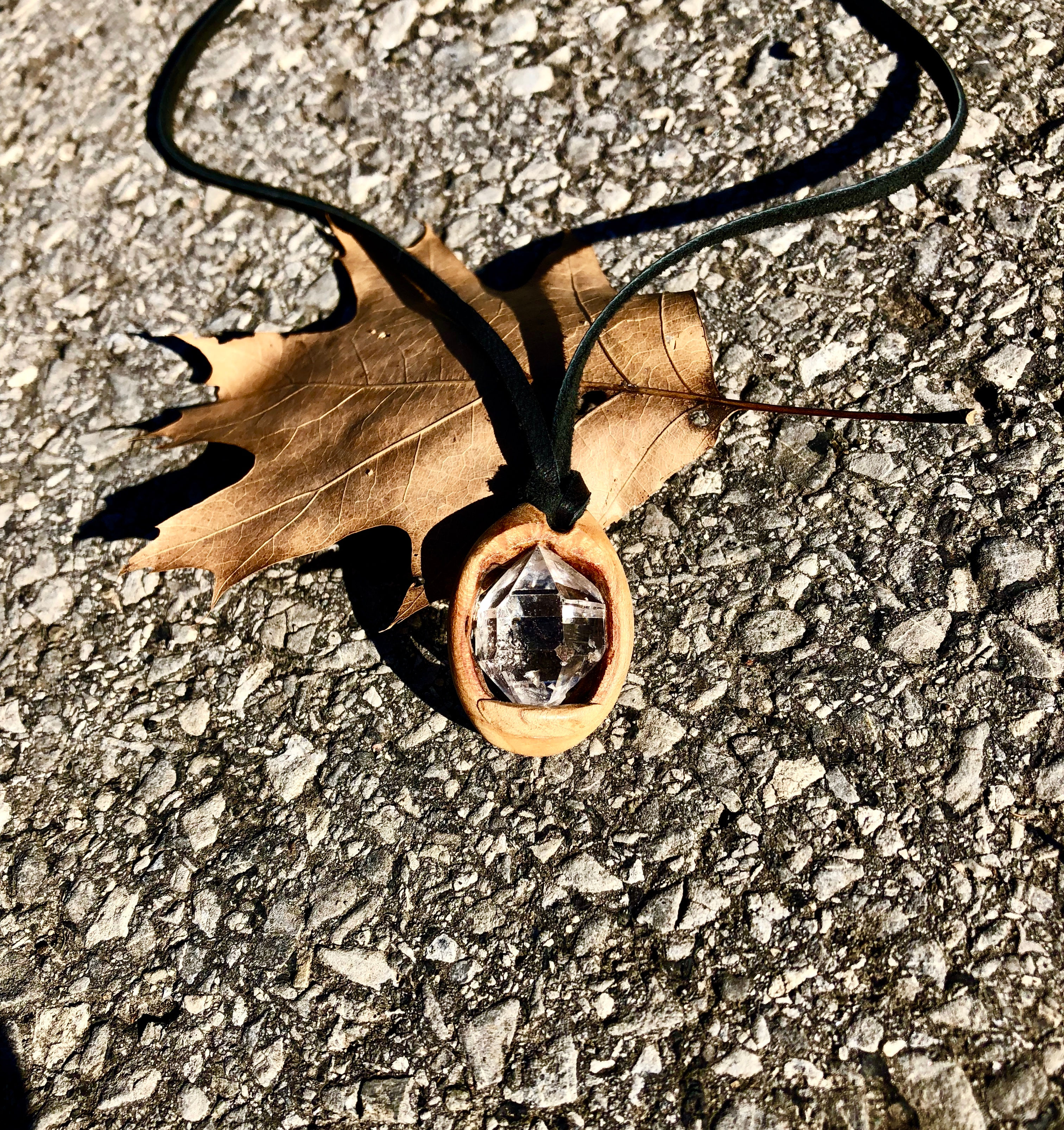 3/4" Herkimer Diamond Set in Maple