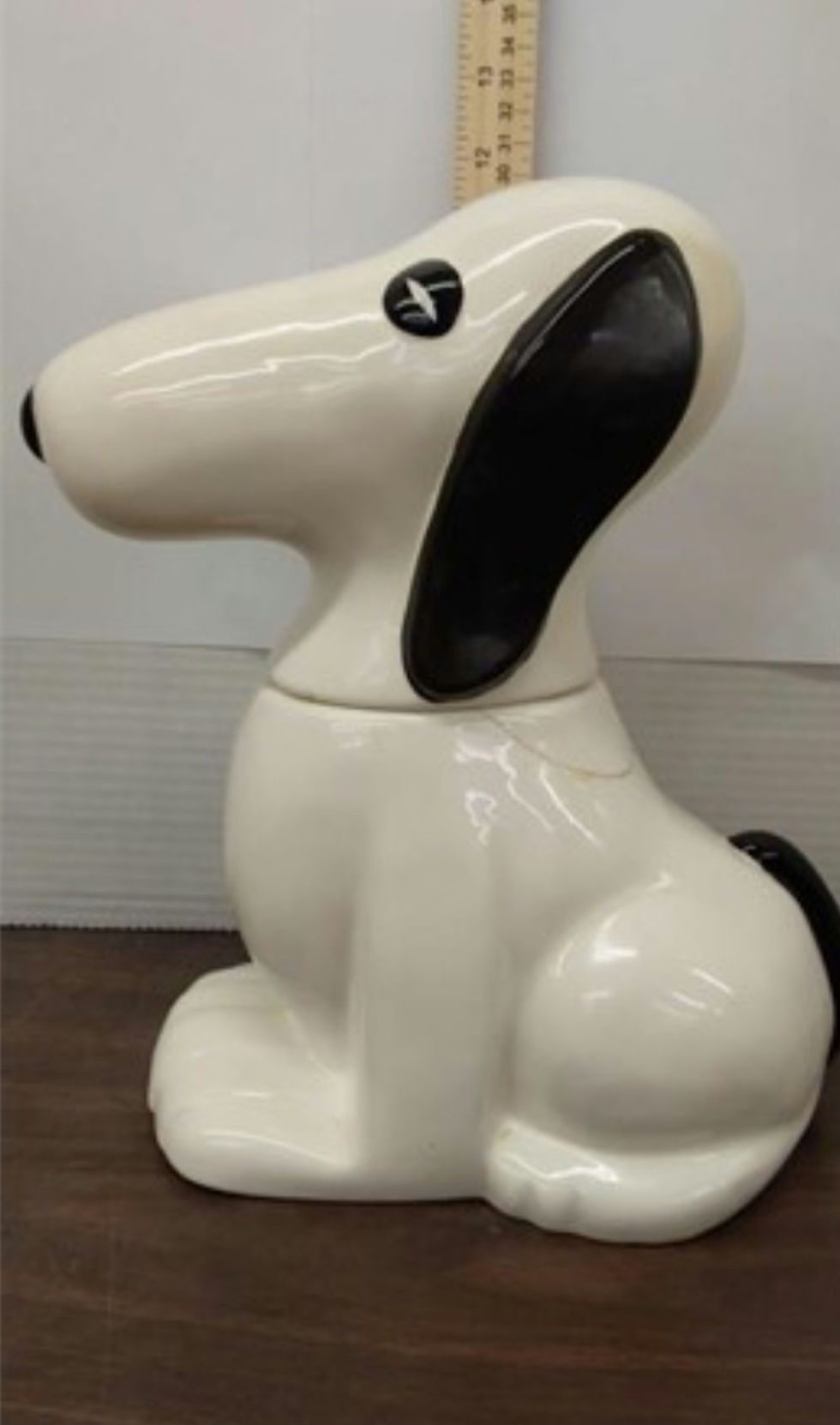 Thumbnail: Vintage Ceramic Snoopy cookie jar.