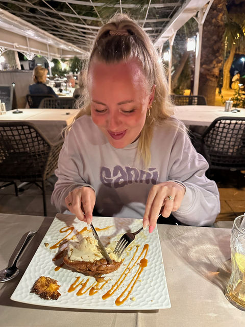 Amalie Hoelstad elsker dessert