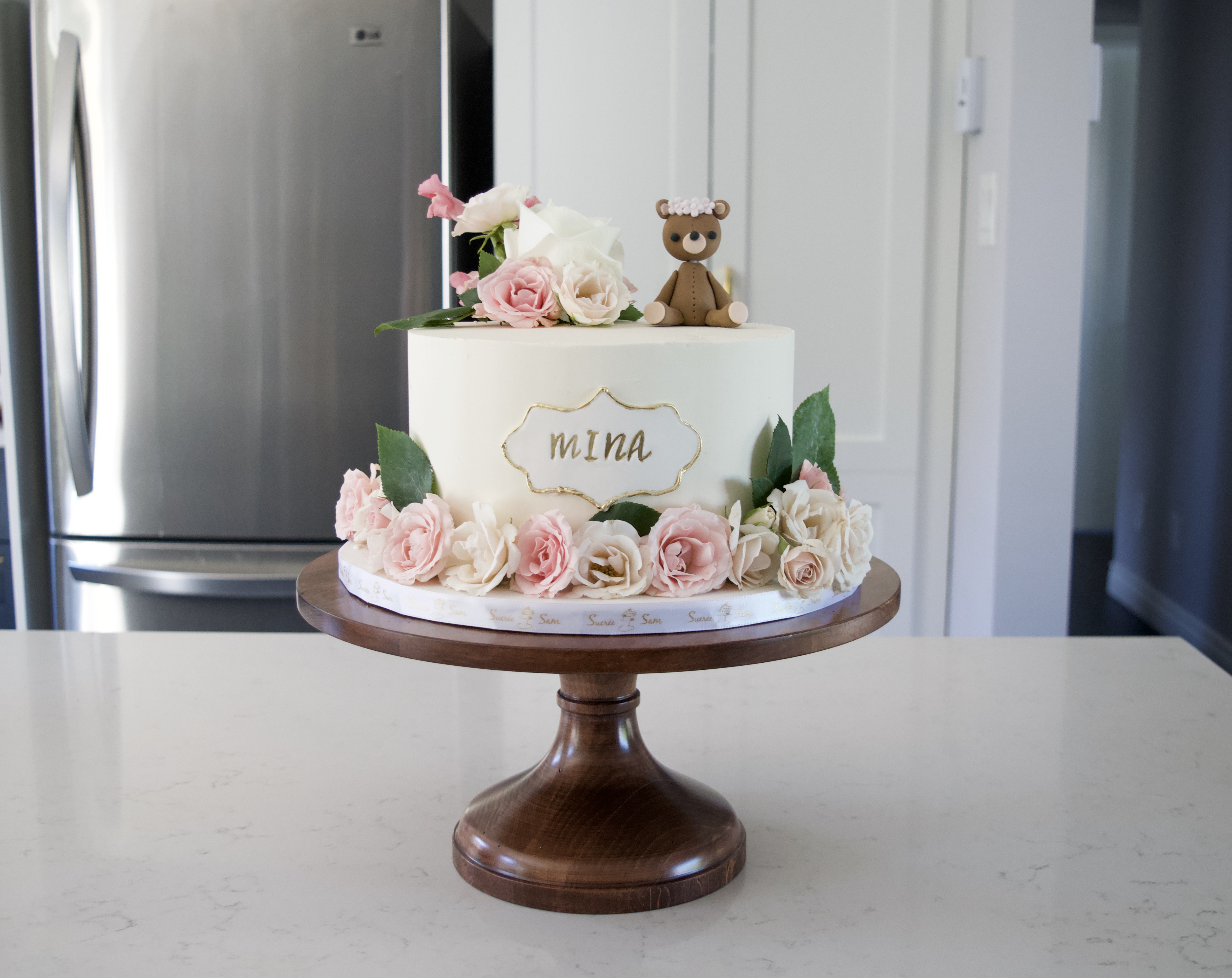 Ours et fleurs