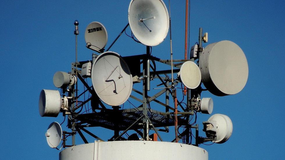 jrperes-antennas-369102_1920.jpg