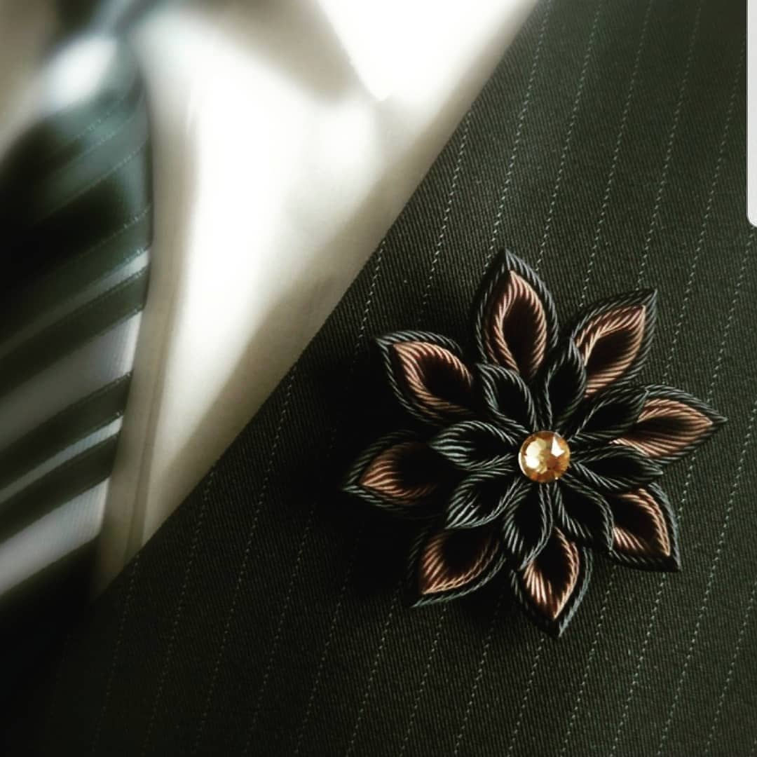 Kanzashi Lapel Pin 