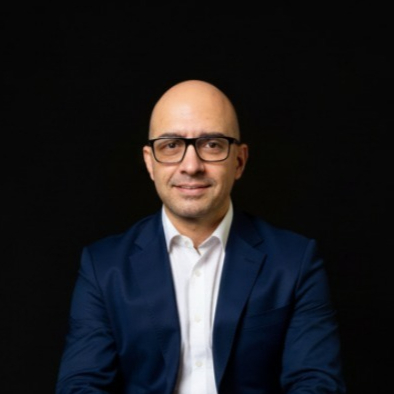 WhatsApp Image 2025-10-02 at 19.44_edited.jpg