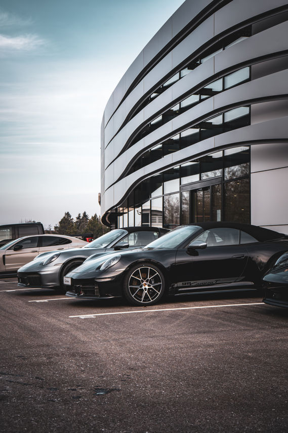 Porschezentrum-Heilbronn_Alex-Golzmann28.jpg
