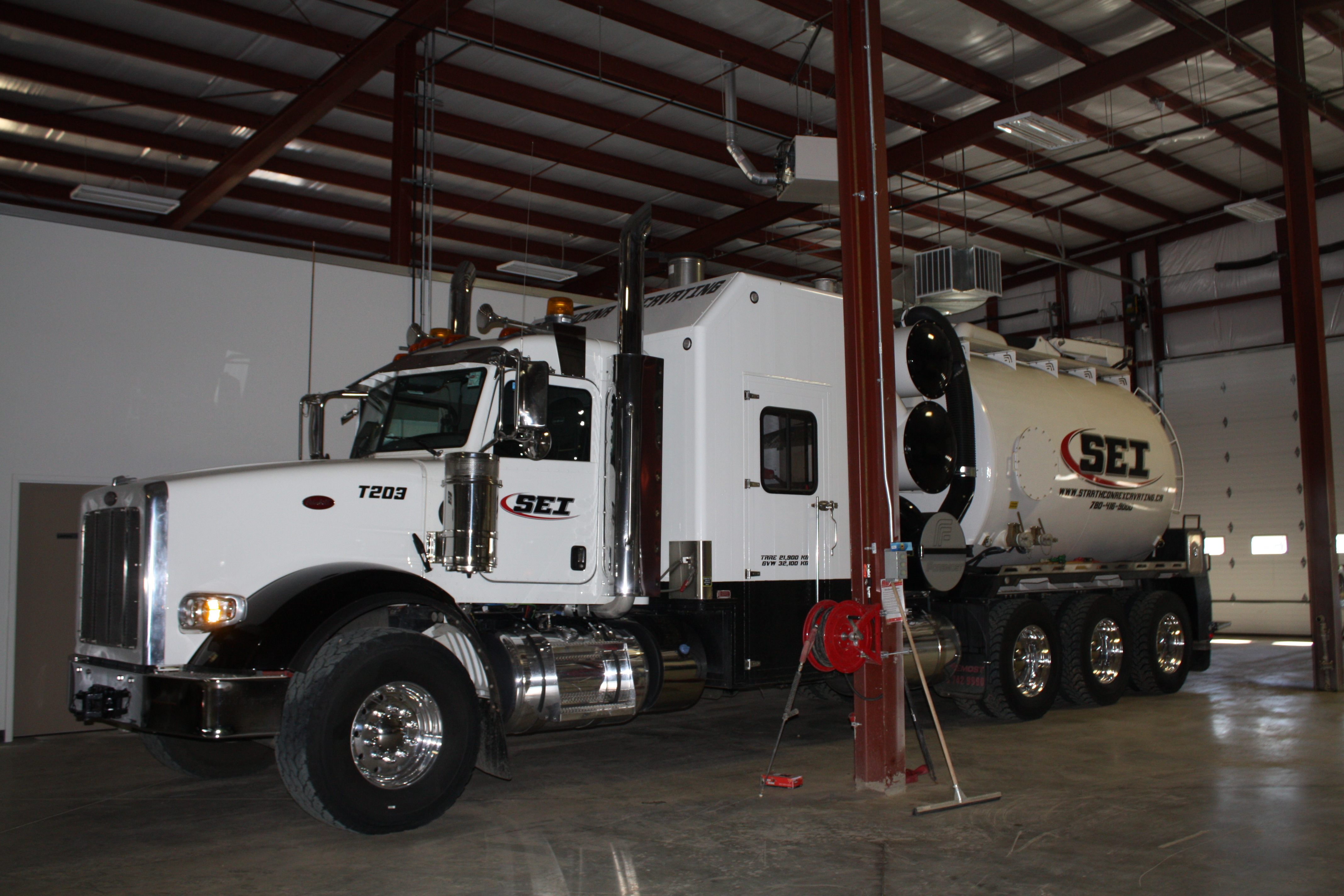 New additions to our growing fleet! Brand new 2016 Peterbilt hydrovac
