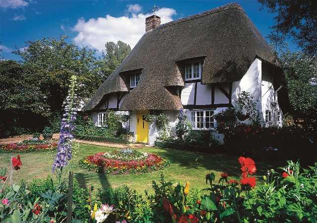 Thatched Cottage Yellow Door, Longparish Hampshire